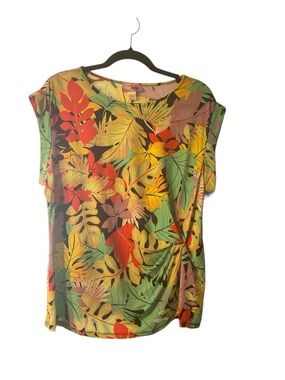 Vibrant Tropical Leaf Short Sleeve Top - Multicolor